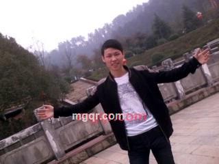 爱河里的小石子的第1张照片