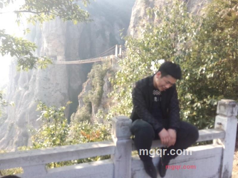 游戏√OVER←的第6张照片