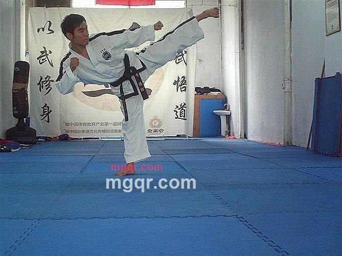 人物进化论的第3张照片