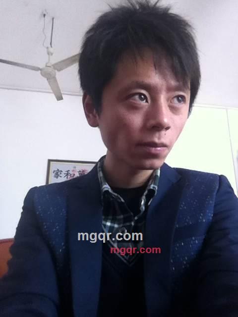 尾戒先生的第2张照片