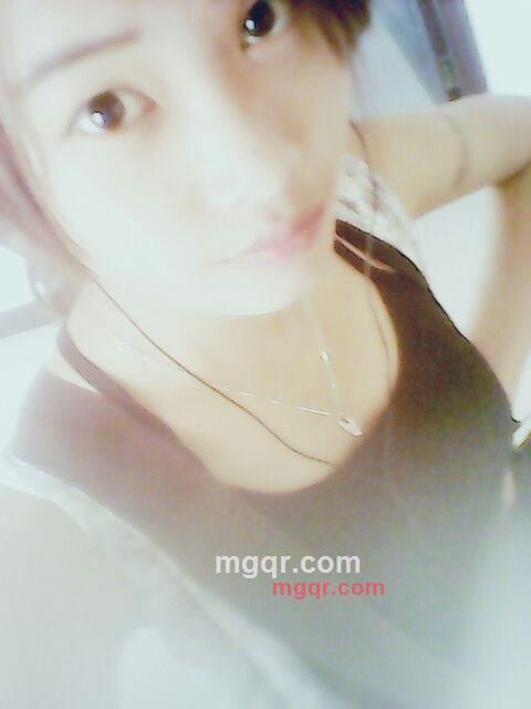 百变九尾小狐的第1张照片