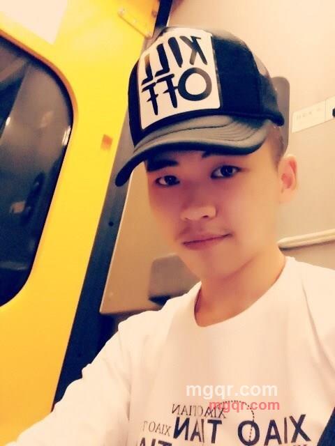 初恋璀璨如夏花、的第7张照片