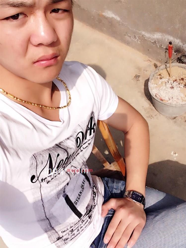  纯纯的的第3张照片