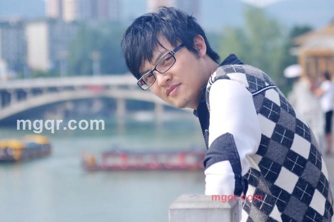 哥玩的寂寞啊的第2张照片