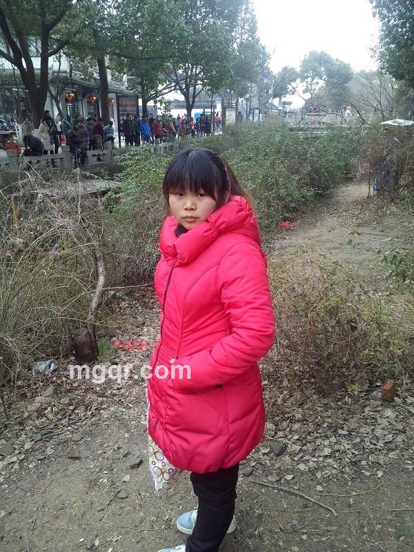 不妖娆的女人的第1张照片