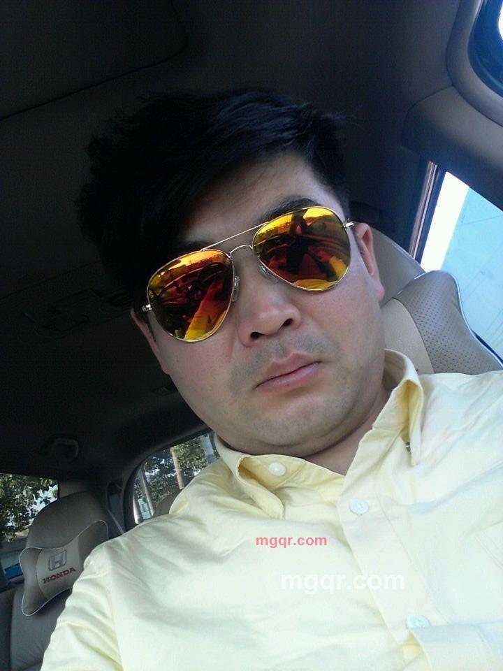 滥情的时代的第5张照片