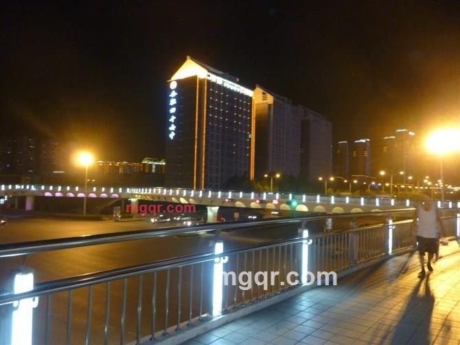 自信三百年的第2张照片