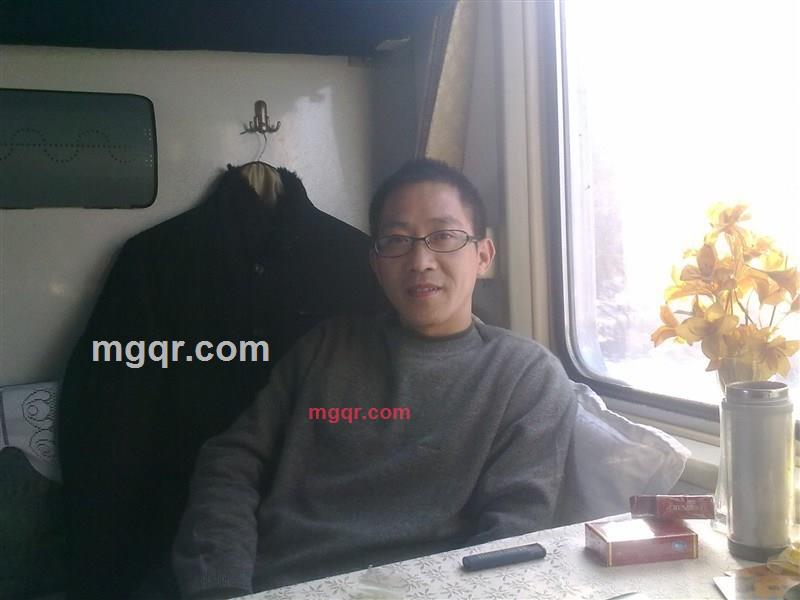 幸福之外的第1张照片