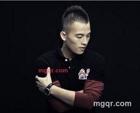 hngvujhghjkhih的第1张照片