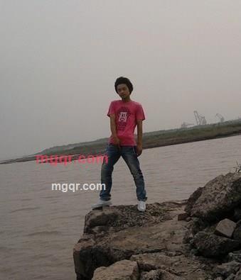 色色纯男的第4张照片