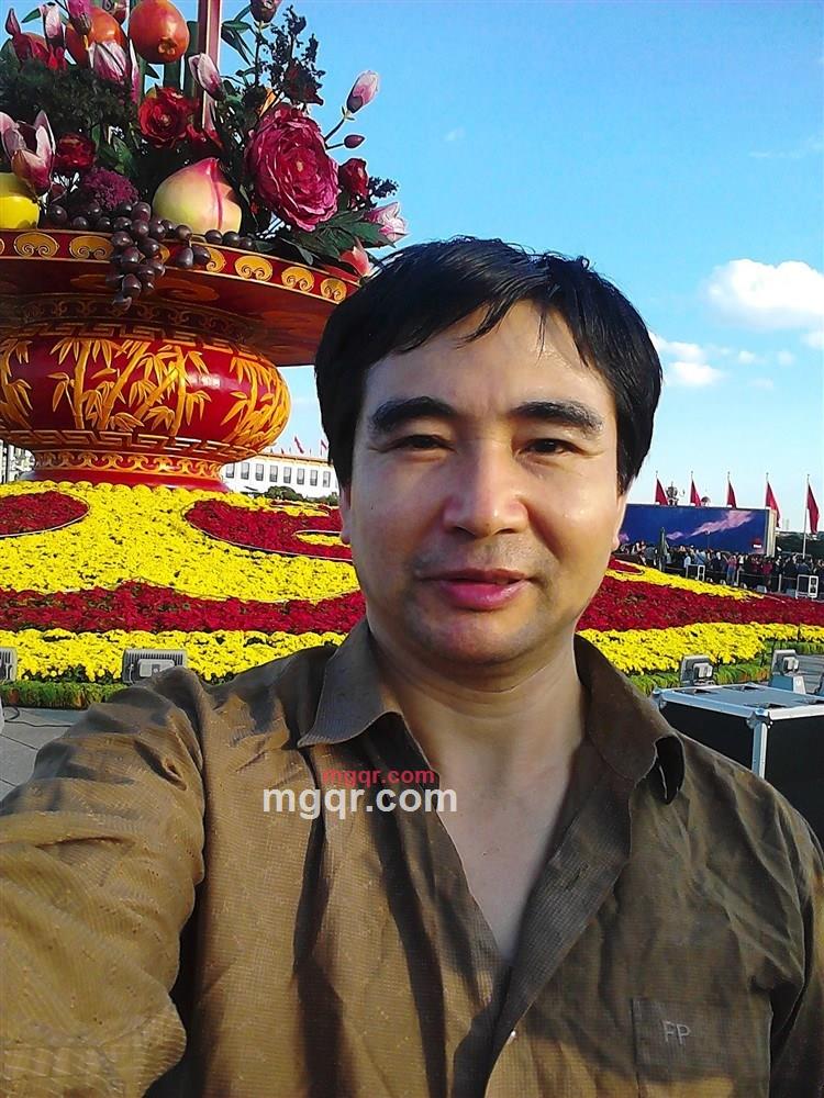 情夜缠绵的第3张照片