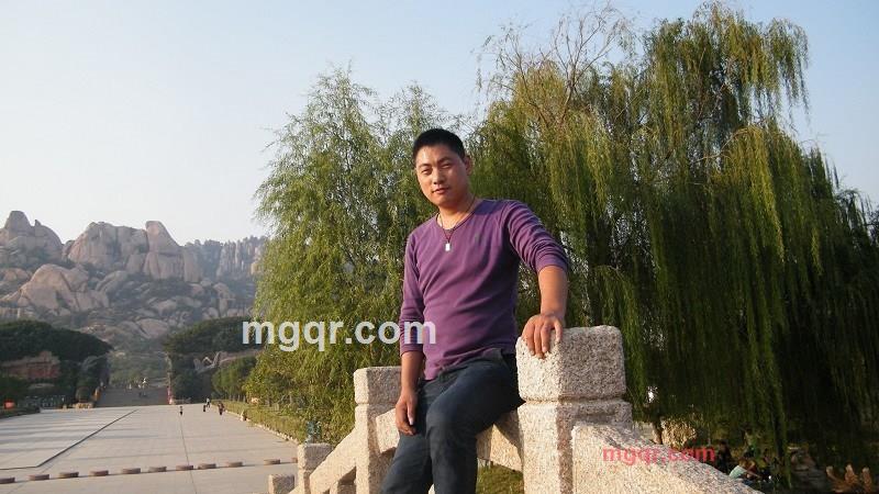 寂寞男孩寂寞我的第1张照片