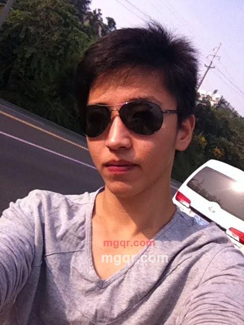 red苹果的第2张照片