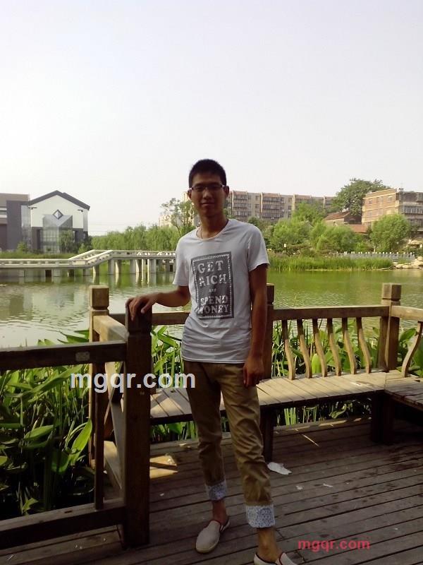 白色的第1张照片