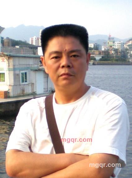 坦诚的第1张照片