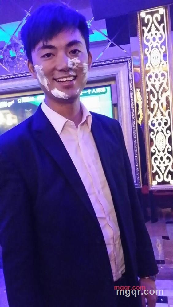 亿酒吴流肆流流而而酒的第1张照片