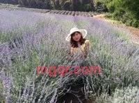 不哭的女孩的第21张照片