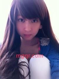 不哭的女孩的第13张照片