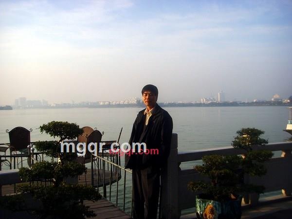 腾虎豹的第1张照片