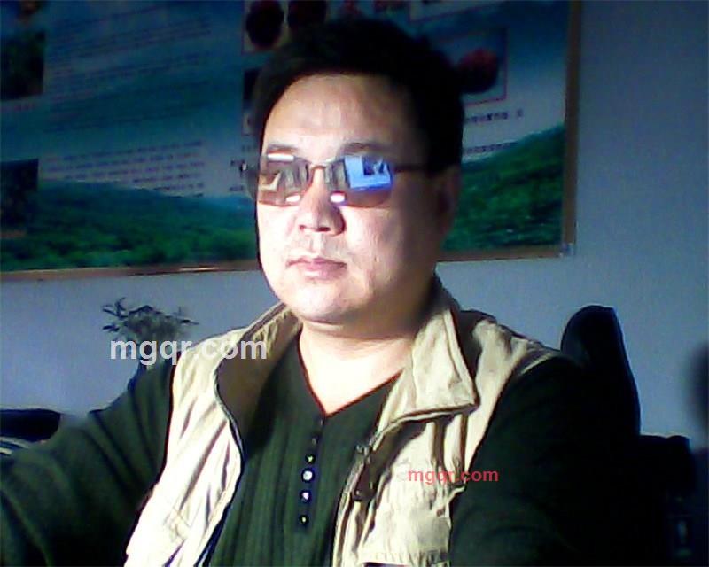 来了抱着我的第1张照片