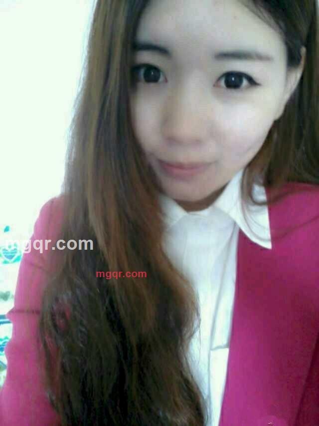 伊人笑的第2张照片