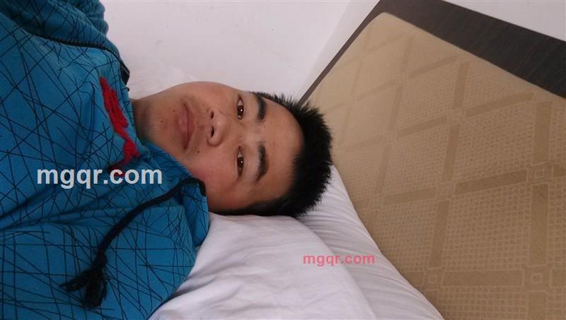 稀奇古怪的人的第1张照片