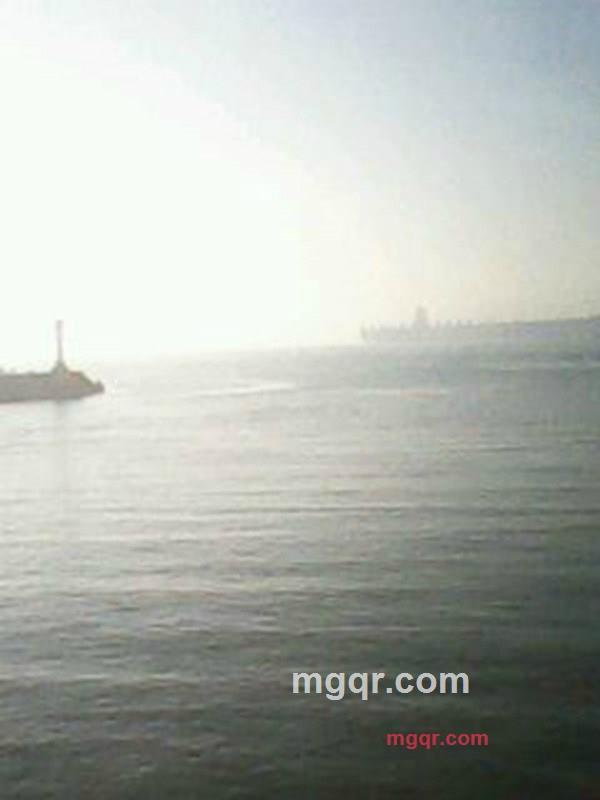 空气里de一缕风的第1张照片