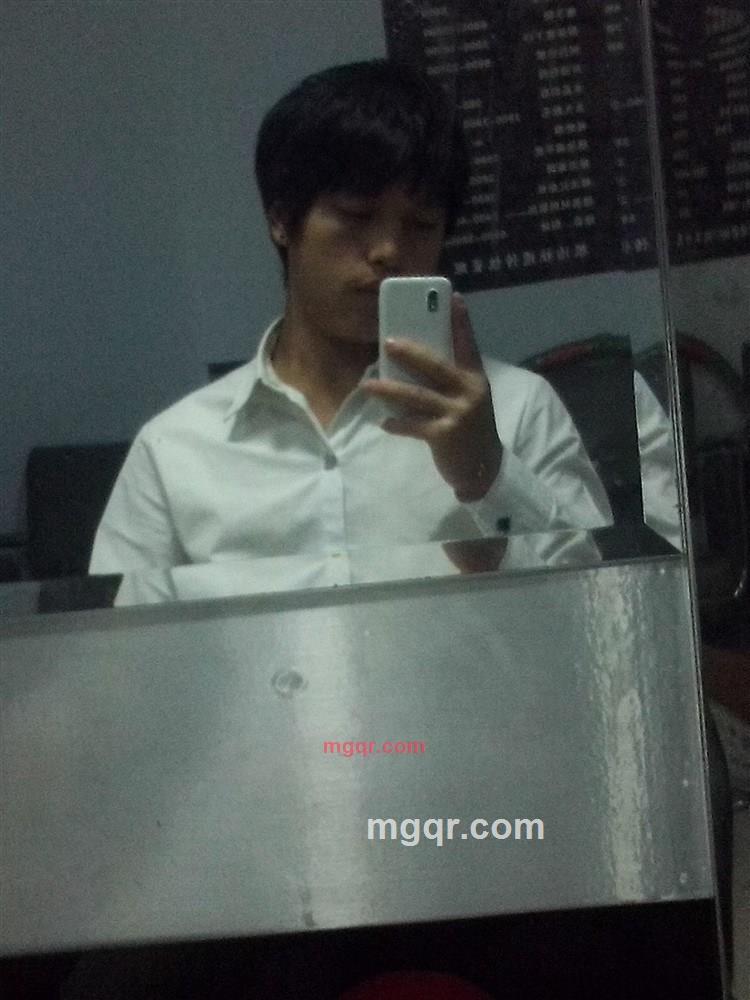 夜不在美的第1张照片