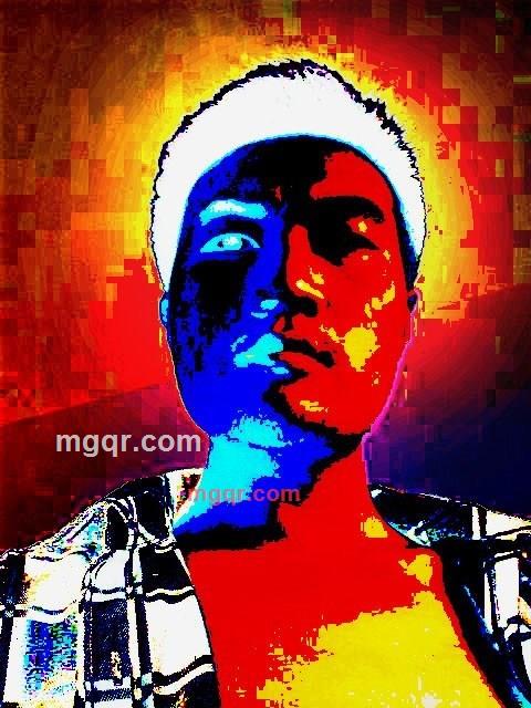 深吻朱唇的第1张照片