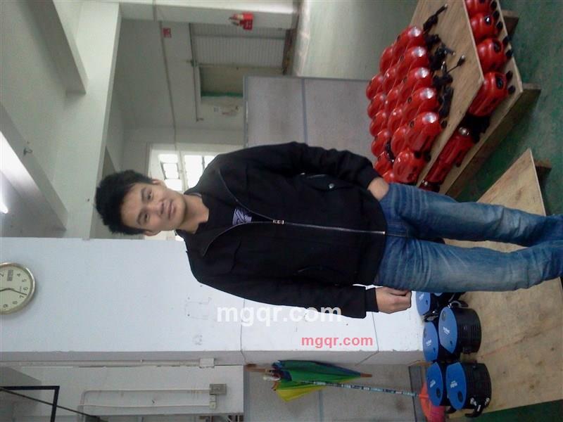 寂寞男。～的第1张照片