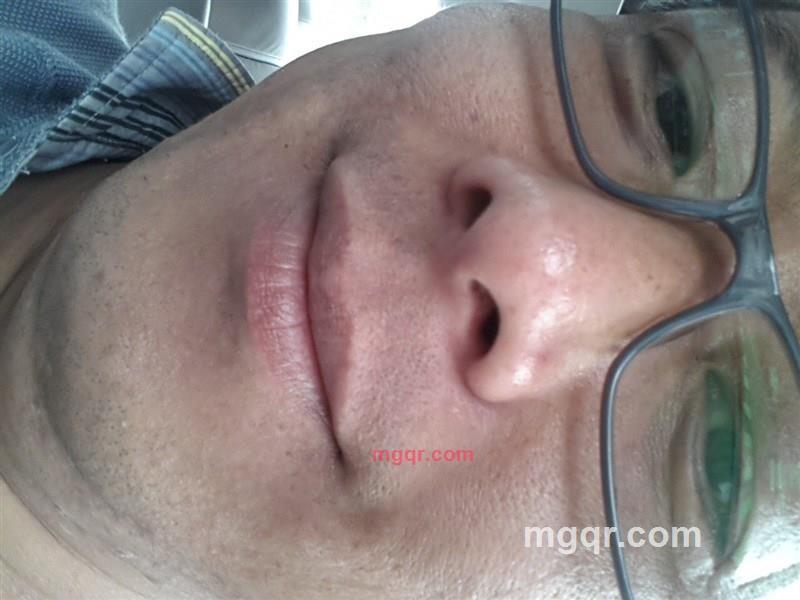 艺术男生的第1张照片