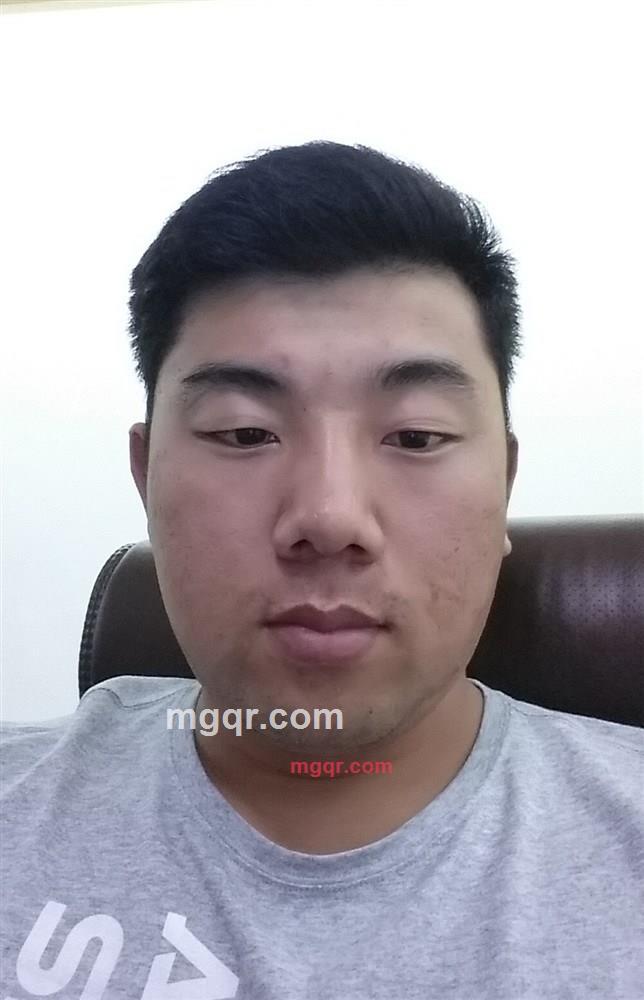 魅力型男人的第1张照片