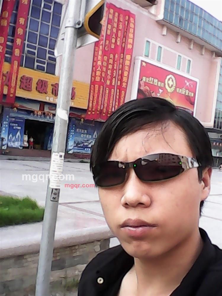 血色秋枫的第10张照片