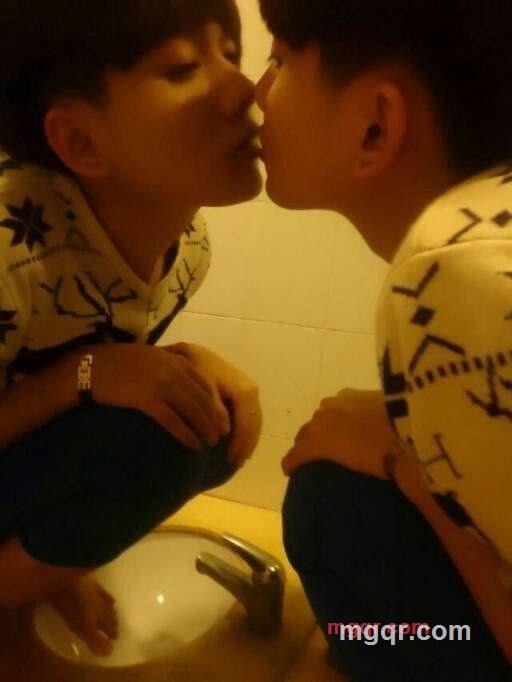 杨杨晨晨的第1张照片