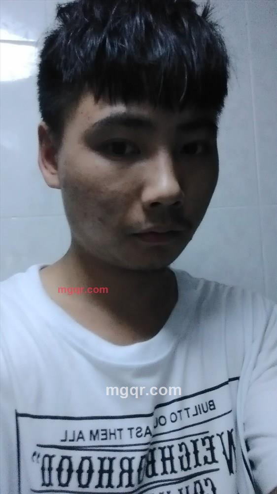 a臭男人的第2张照片