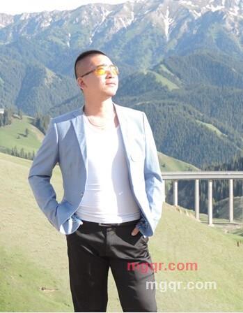 寻一页情的第3张照片