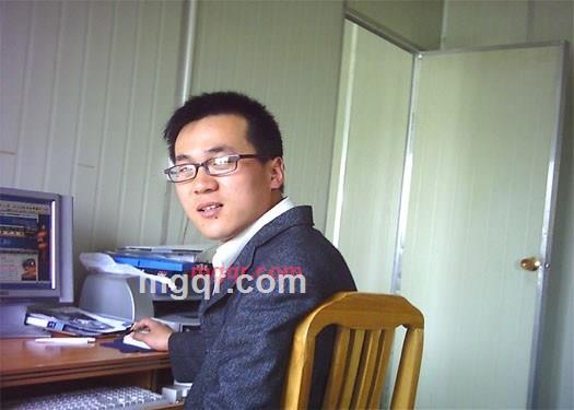 快乐小狼狗的第2张照片