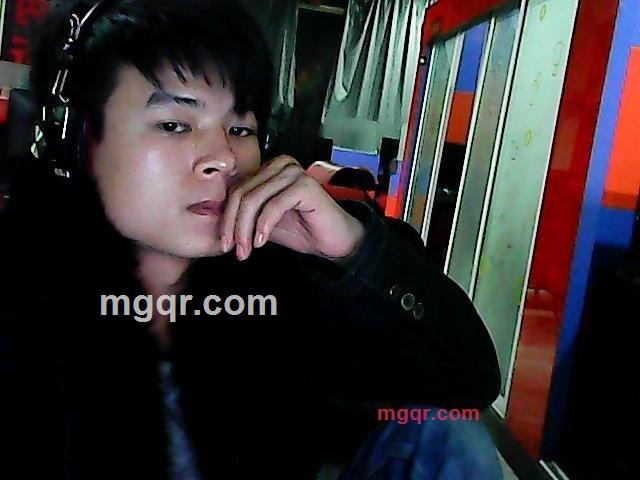 情哭了的第3张照片