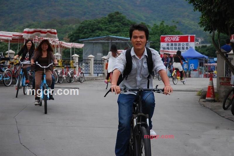 七分钟的暧昧的第1张照片