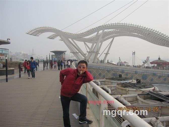 走过浅川的第1张照片