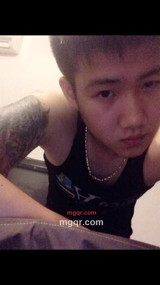 阶下囚丶的第4张照片