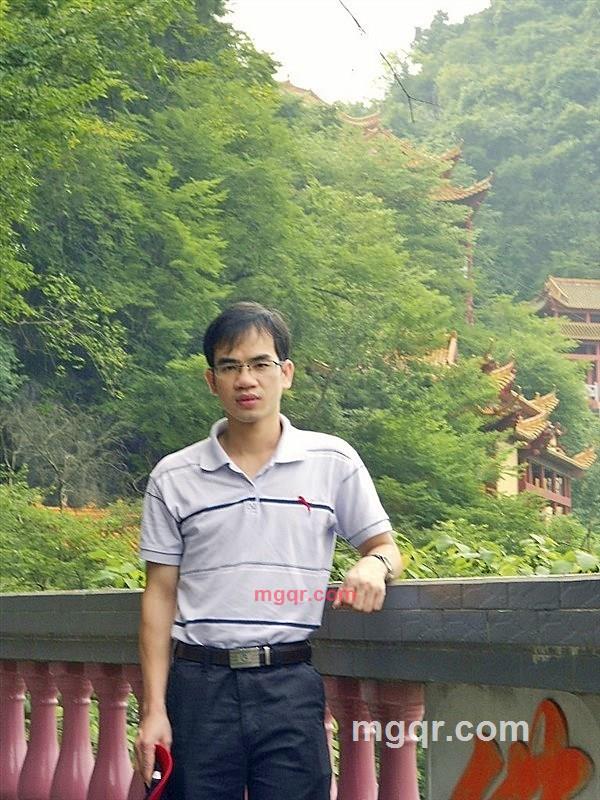 隔岸的风景的第3张照片