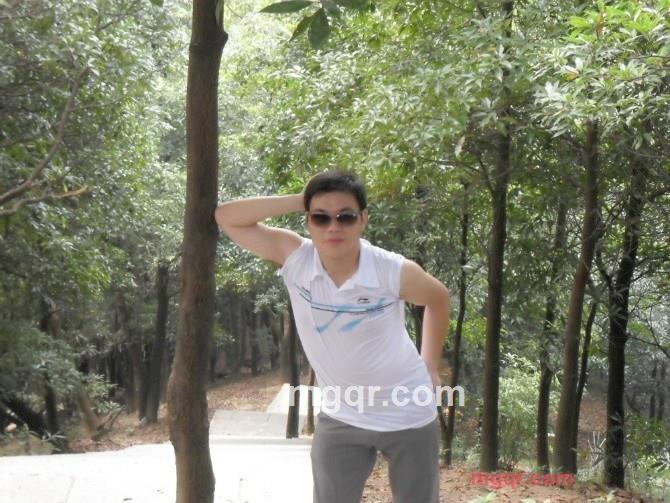 寻找激情她的第1张照片