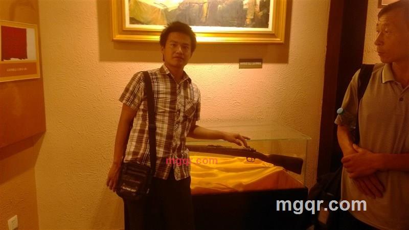 陪她一起午夜的第1张照片