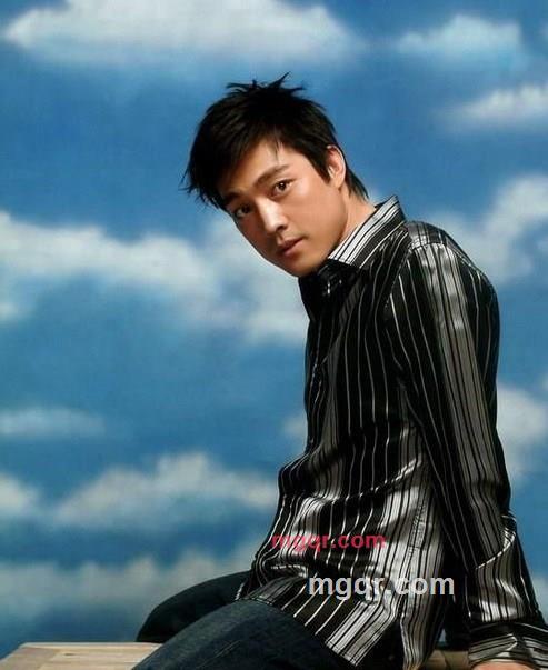 旖旎情人360的第1张照片