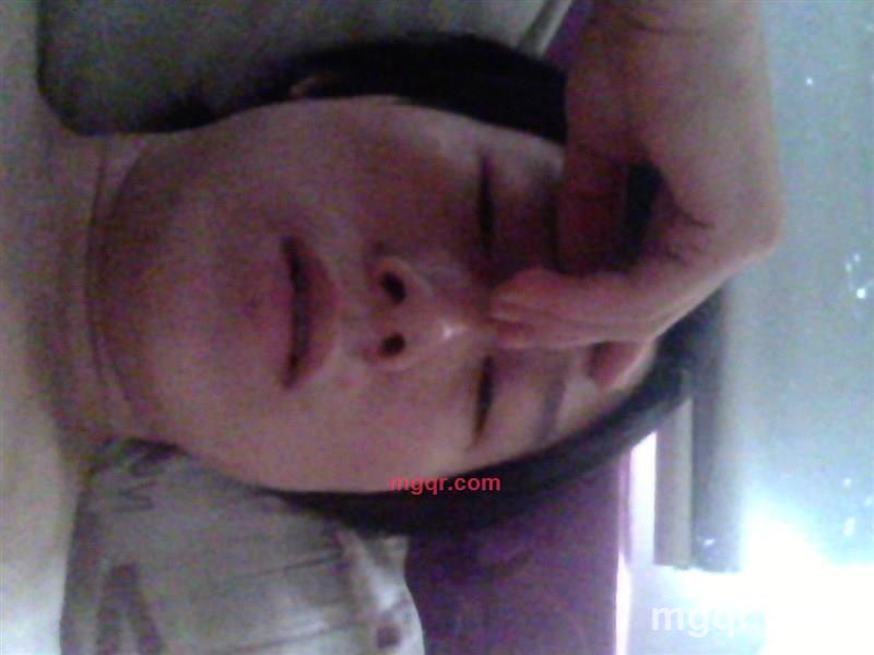 寂寞谁来陪的第1张照片