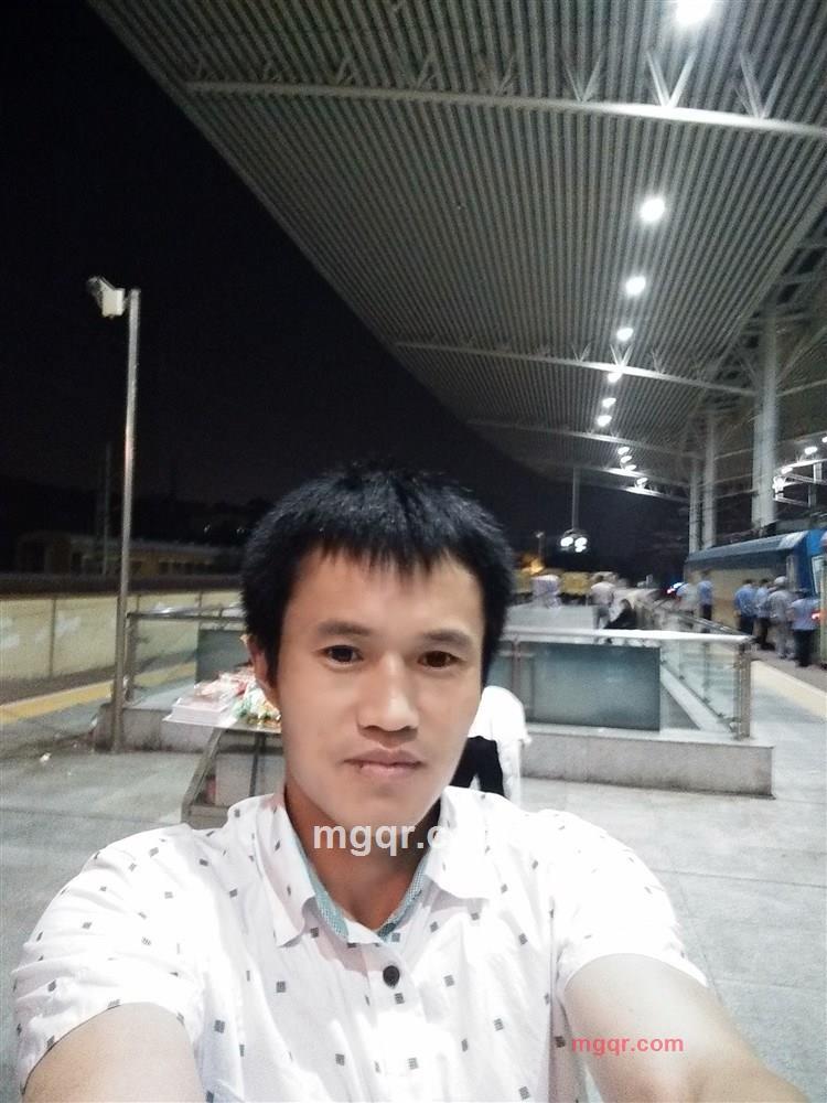 渴望激情的男人1的第2张照片