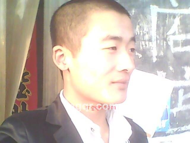 天使空虚的第1张照片