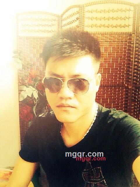 秘一口濃煙的第1张照片