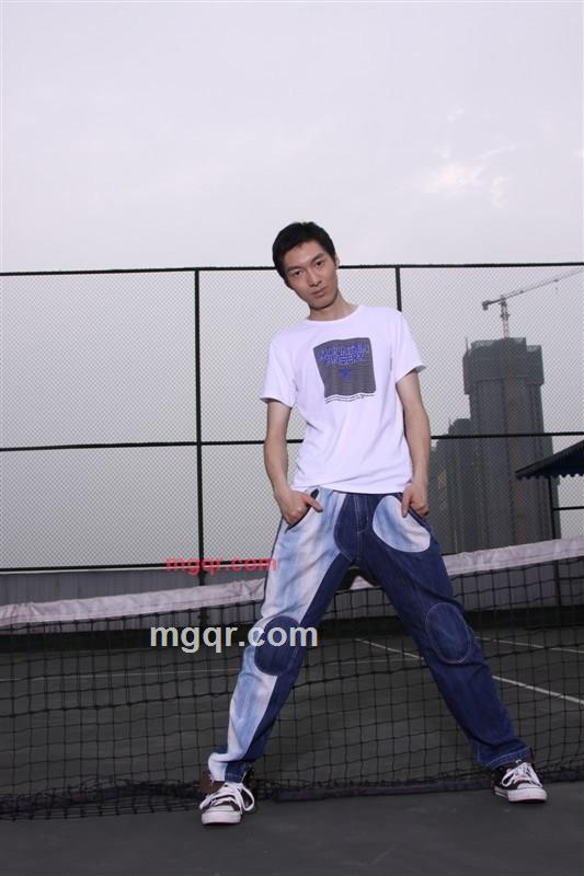 羞涩的小X的第1张照片